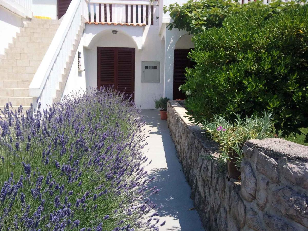 Apartments In Njivice/Insel Krk 34038 Εξωτερικό φωτογραφία